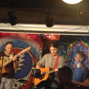 Xtra Ticket at Phoenix, AZ in The Dubliner Irish Pub 2016