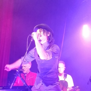 Mi-Sex at Lambton, Australia in Lizotte's 2016