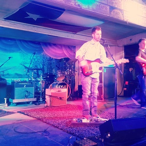 Aaron Copeland at New Braunfels, TX in Gruene Hall 2017