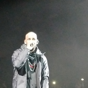 R. Kelly at Fresno, CA in Ernest E Valdez Hall at Fresno Convention & Entertainment Center 2017