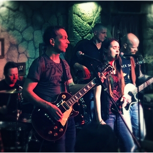 MOM más o menos blues rock jam at Arth, Switzerland in MOM live@ Horseshoe Event Bar 2017