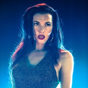 Chrysta Bell