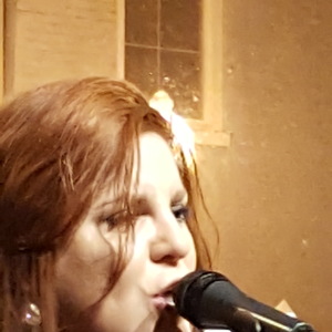 Camille Rae at Elizabethtown, KY in Bourbon Barrel Tavern 2017