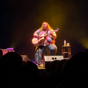 Matt Andersen at Oshawa, Canada in Regent Theatre 2017