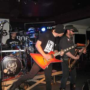 Motorheadache UK at Oldham, United Kingdom in Whittles 2017