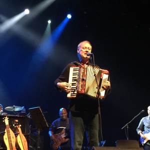 Bruce Hornsby & The Noisemakers at Charleston, SC in Charleston Music Hall 2017