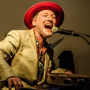 Dom Pipkin and The Iko's