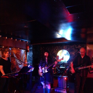 Lys Guillorn at New London, CT in 33 Golden St. 2017
