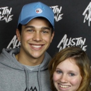 Austin Mahone at Houston, TX in Warehouse-Live Studio 2017