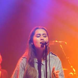 Jasmine Thompson at Hamburg, Germany in Knust 2017