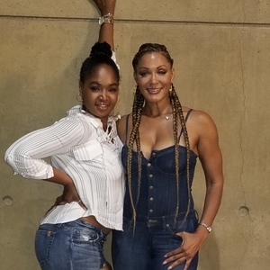 Maze Featuring Frankie Beverly at Los Angeles, CA in Galen Center 2017