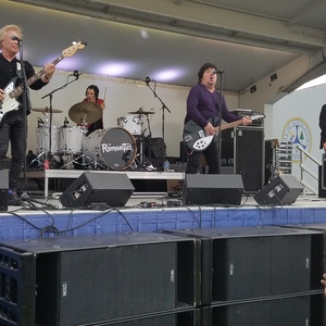 The Romantics at Middletown, OH in Smith Park 2017