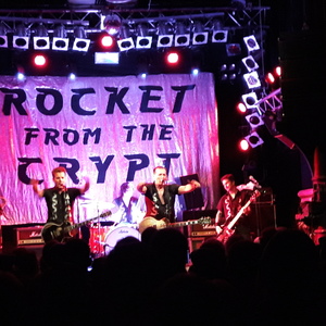 Rocket From the Crypt at Hamburg, Germany in Knust 2017