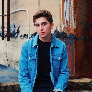 Gavin Becker Tickets, Tour Dates and %{concertOrShowText}