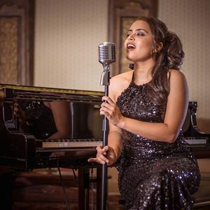 Entradas, fechas de la gira y Conciertos de Nicolle Horbath