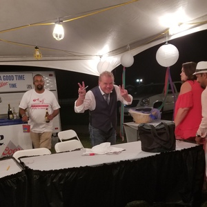 Euge Groove at Kenosha, WI in Harbor Park 2017