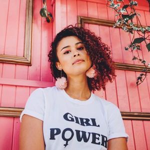 Thandi Phoenix