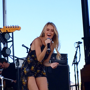 Brooke Eden at Tucson, AZ in Oro Valley Music Festival 2017