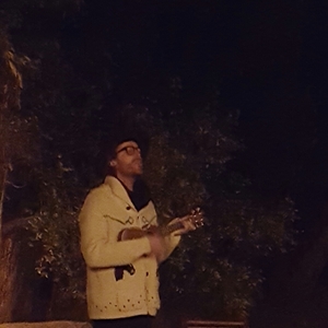jeremy messersmith at Winona, MN in Mid West Music Store 2017