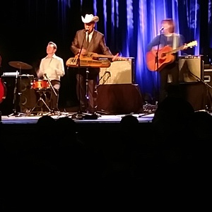 Junior Brown at Milwaukee, WI in Turner Hall Ballroom 2017