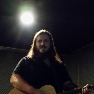 Justin Wells at Riverton, IL in The Backroom Lounge 2017