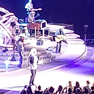 Trisha Yearwood at Tacoma, WA in Tacoma Dome 2017