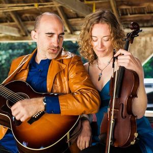 Dan Frechette and Laurel Thomsen