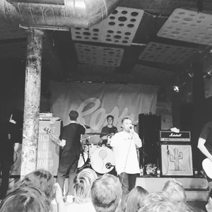 Roam at Glasgow, United Kingdom in Stereo 2017