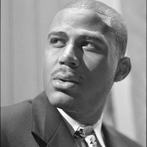 Glen David Andrews