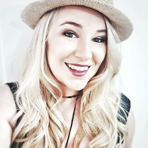 Melanie Gray Tickets, Tour Dates and Concerts