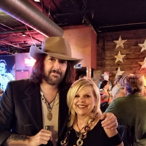 Rick Monroe and the Hitmen at Milwaukee, WI in Red Rock Saloon 2018