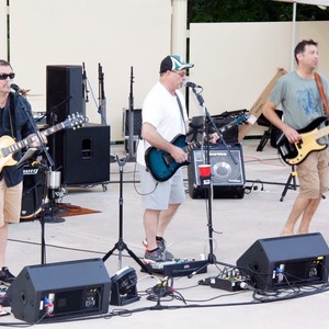 Barefoot Bobby and the Breakers