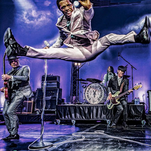VINTAGE TROUBLE