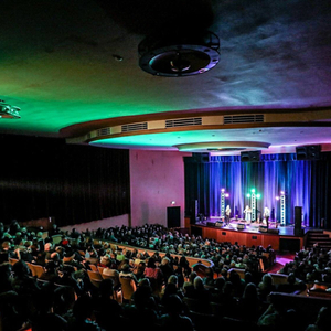 The Gothard Sisters at Bremerton, WA in The Roxy Theater 2018