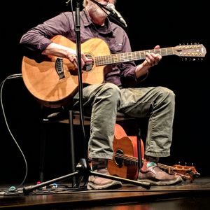 Leo Kottke at Charlotte, NC in McGlohon Theatre 2018