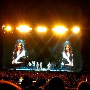 Hailee Steinfeld at Tampa, FL in MIDFLORIDA CREDIT UNION AMPHITHEATER 2018