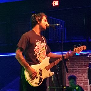 gravesend_ca at Pensacola, FL in Vinyl Music Hall 2018