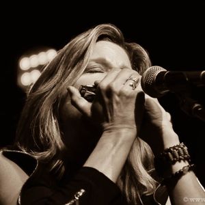 Terri Hendrix