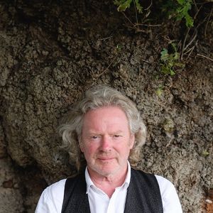 Reg Meuross
