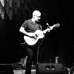 Tony Furtado at El Prado, NM in Taos Mesa Brewing 2018