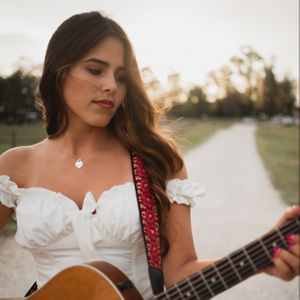 Jade Sanders Tickets, Tour Dates and Concerts