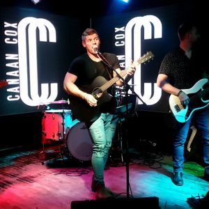 Canaan Cox at Louisville, KY in Baxter's 942 Bar & Grill 2019