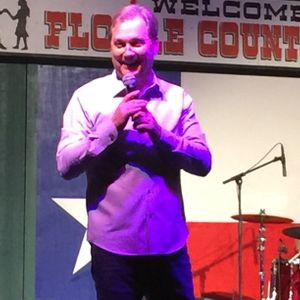 Steve Wariner at Helotes, TX in John T. Floore Country Store 2019