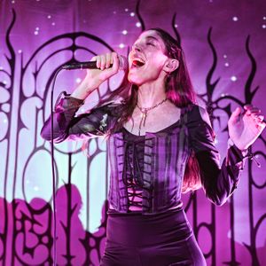 Caroline Polachek at Los Angeles, CA in Zebulon 2019