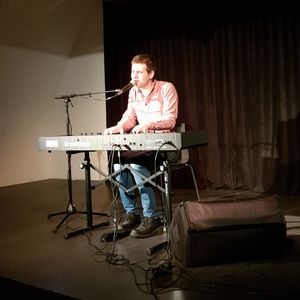 Nicholas Wells at Bludesch, Austria in Lampen Fieber Das Kellertheater 2020